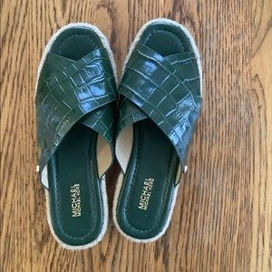 MICHAEL KORS Emerald Green Sandals Leather Upper Like New Never worn C width